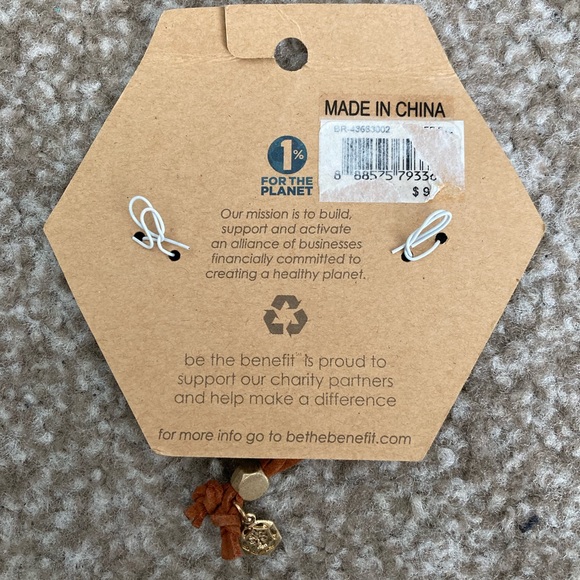 Tigers Eye Leather Bracelet - Picture 2 of 2